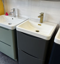 Load image into Gallery viewer, Bathrooms Liverpool Showroom Images